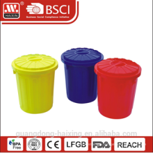 Plastic dustbin